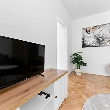 Lägenhet Lea & Roko