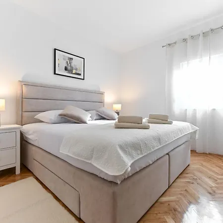 公寓 Lea & Roko Sukošan