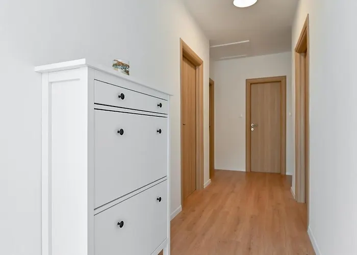 Apartment Lea & Roko Sukošan