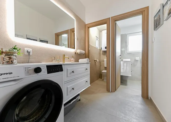 Lea & Roko Apartment Sukošan